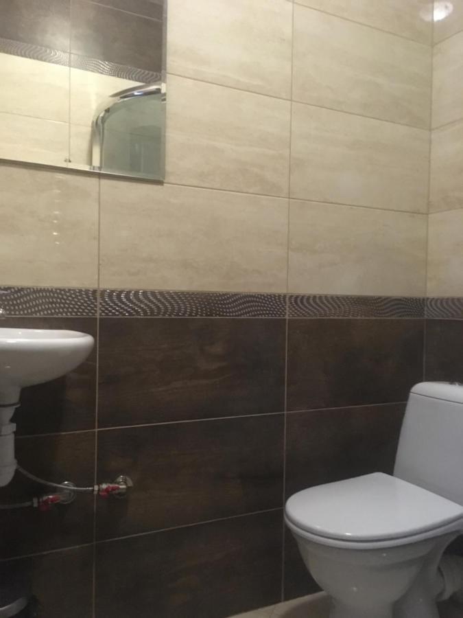 Mini-Hotel Neptun 리우네 외부 사진
