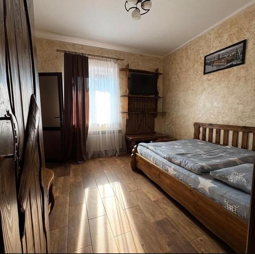 Mini-Hotel Neptun 리우네 외부 사진