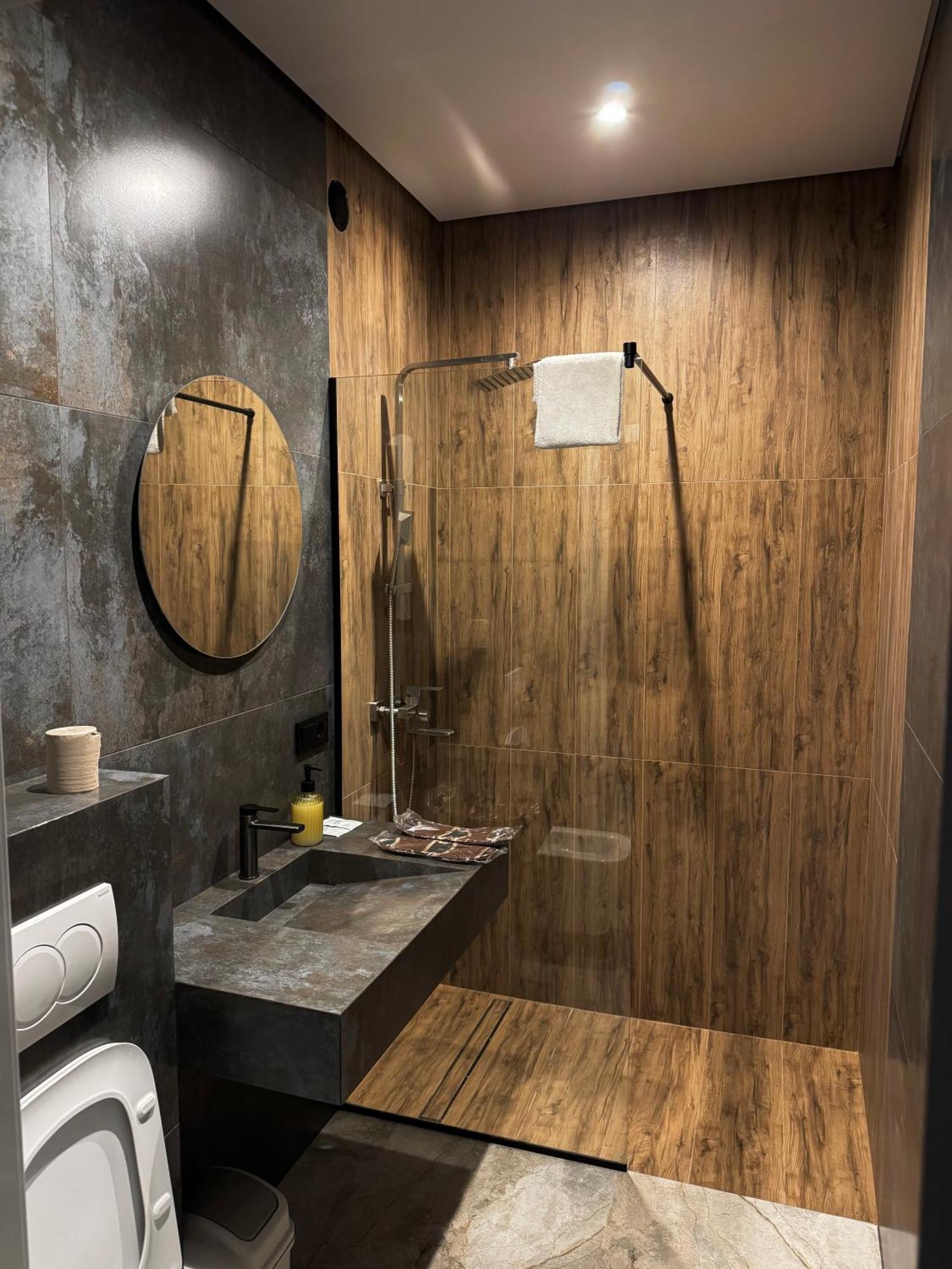 Mini-Hotel Neptun 리우네 외부 사진