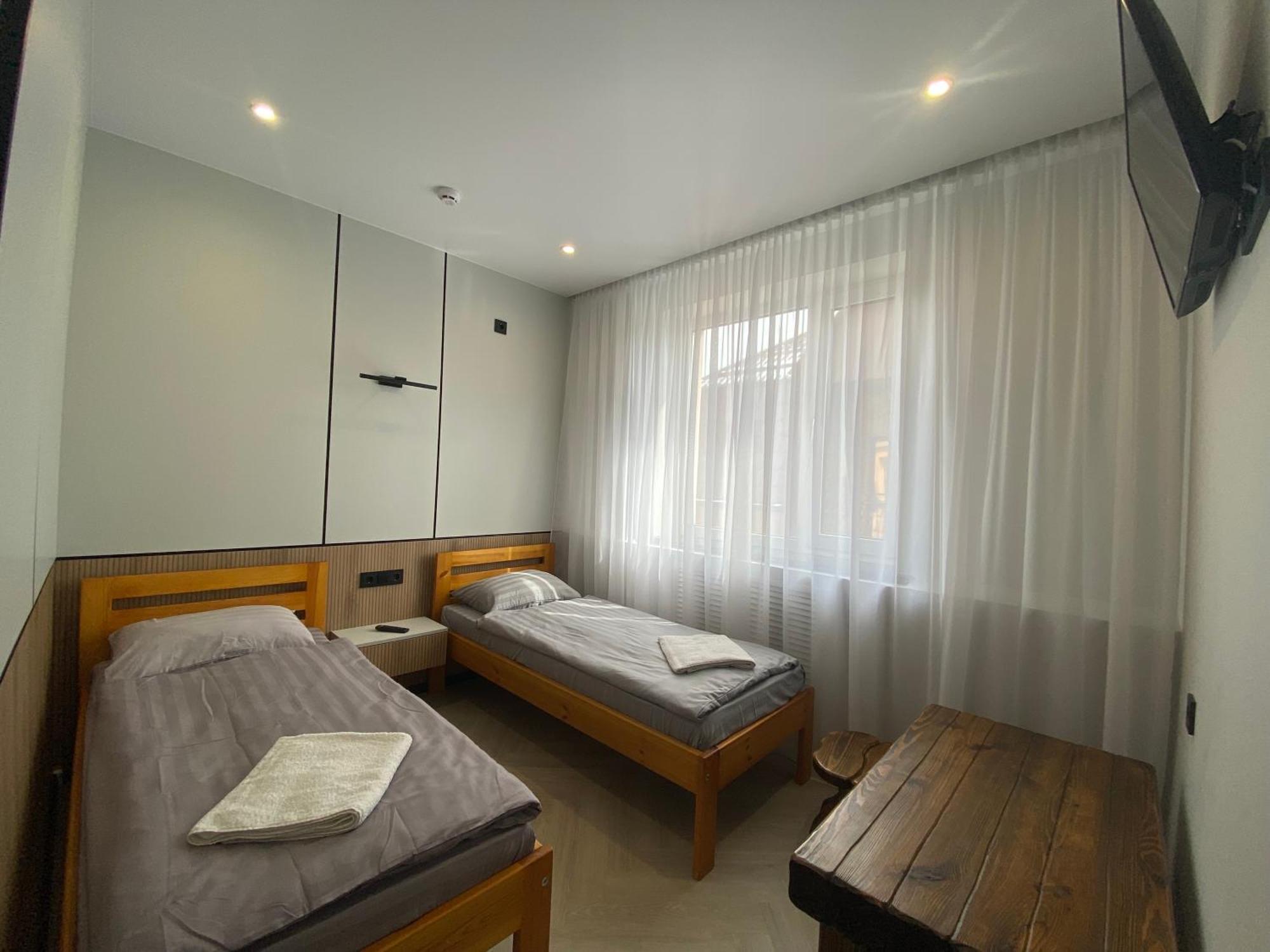 Mini-Hotel Neptun 리우네 외부 사진