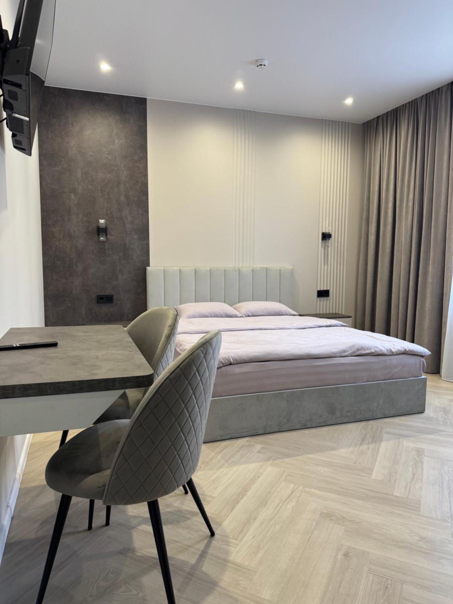 Mini-Hotel Neptun 리우네 외부 사진